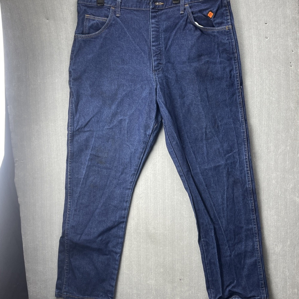 Wrangler FR Relaxed Fit Blue Denim Jeans Mens 40x32 HRC2 2112